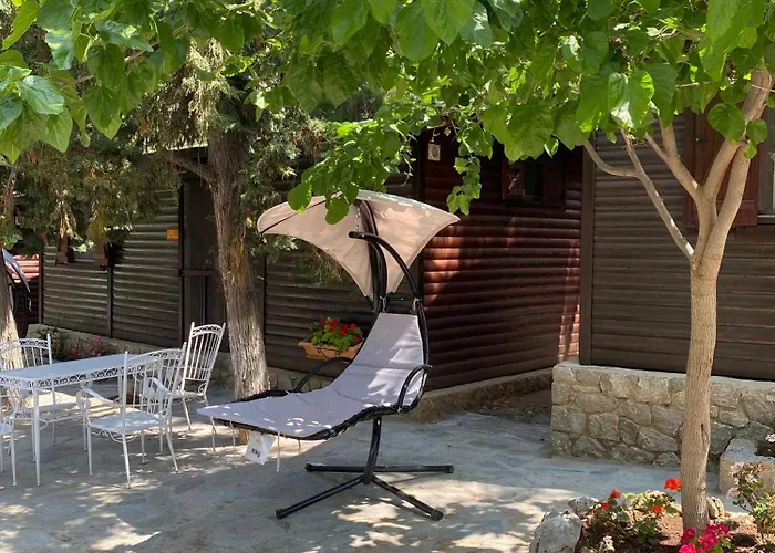 - Apollon Ξενοδοχείο Δελφοί