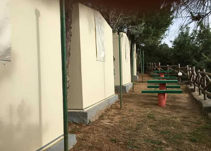 - Apollon Ξενοδοχείο 2*